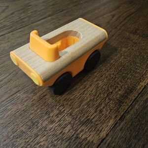 Lovevery Two Seater Speedster Car Observer Play Kit No People Used Condition.